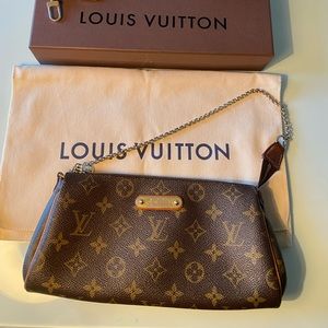 Louis Vuitton Eva Clutch with chain and leather crossbody strap RARE+ Authentic